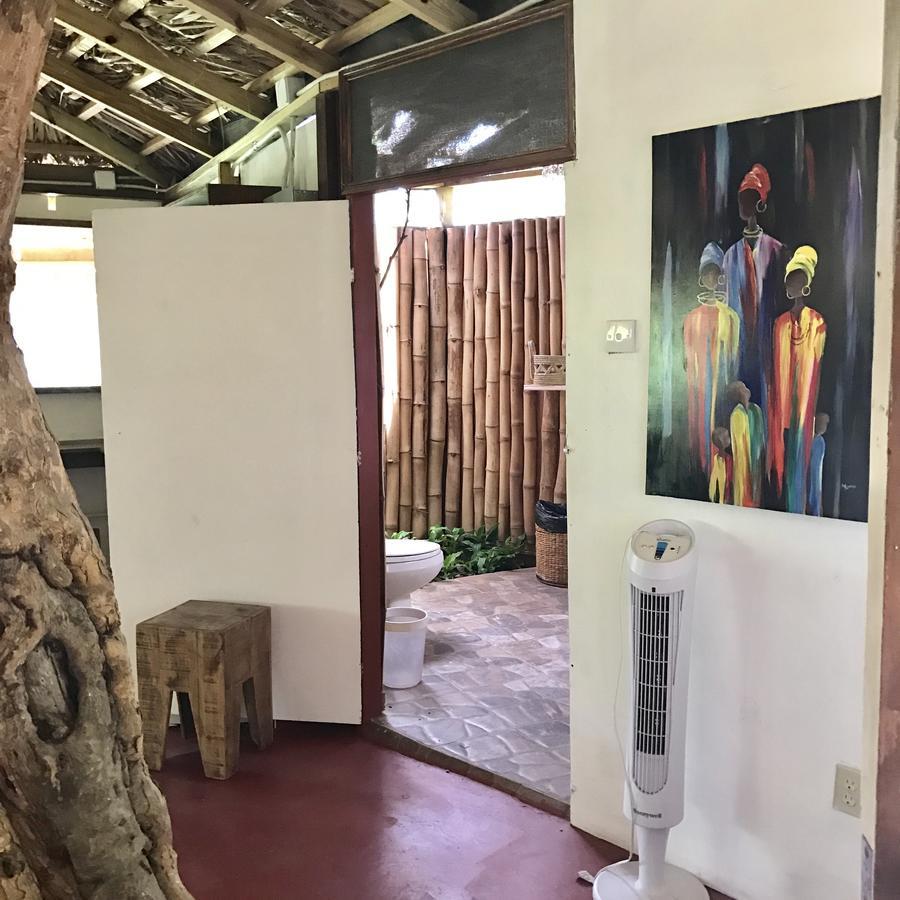 Moringa Ingadi Village Treasure Beach Bagian luar foto